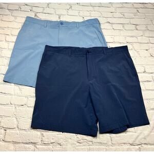 Vineyard Vines Men's Flat Front Shorts - Light Blue and Navy